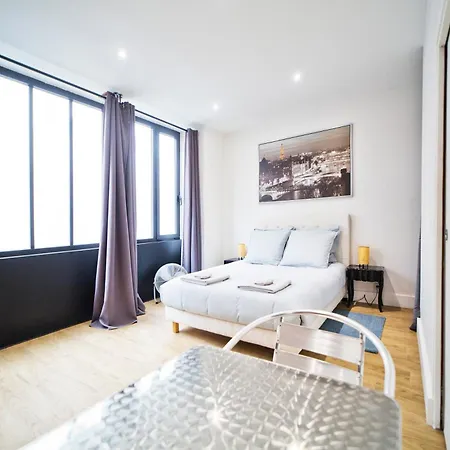 דירה Loft Style פריז